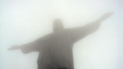 monotone-nebel-jesus